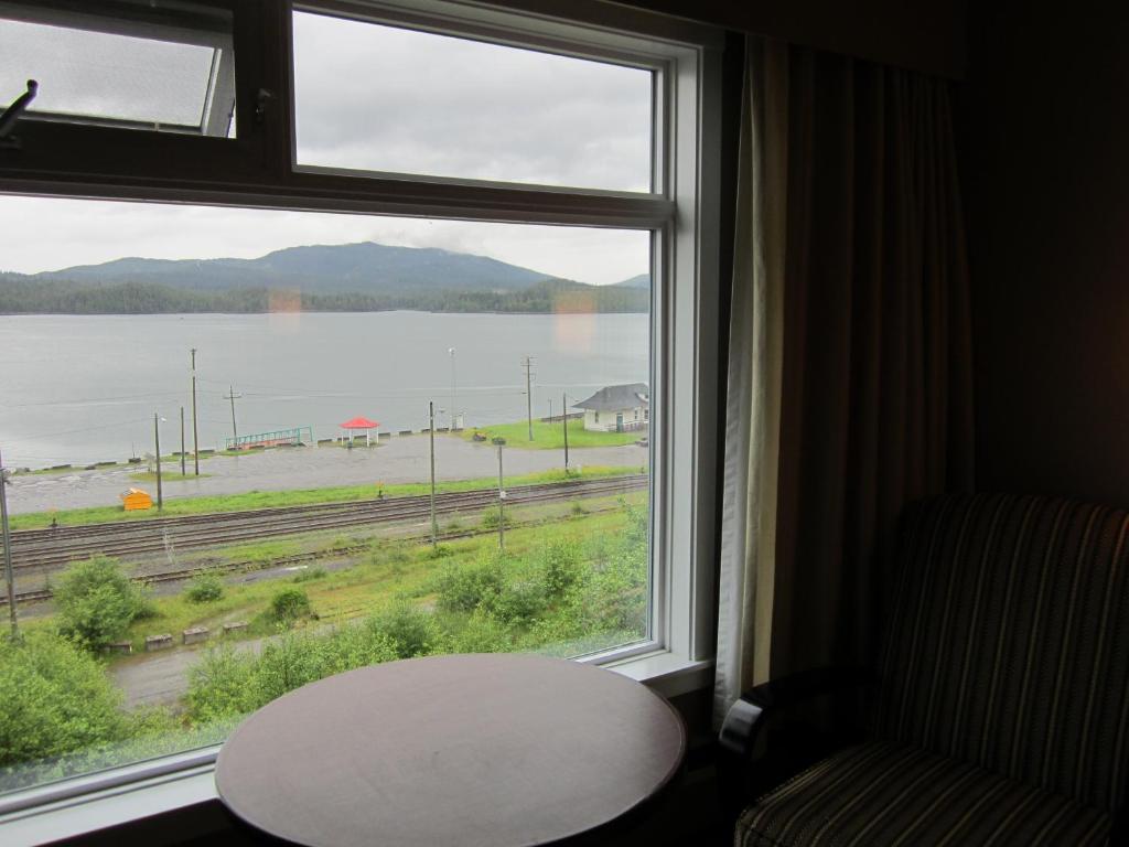 Inn On The Harbour Prince Rupert Δωμάτιο φωτογραφία